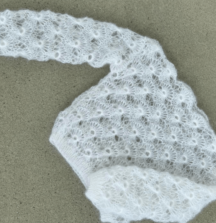Knit By R - Aldarlilja Sweater - Samværk
