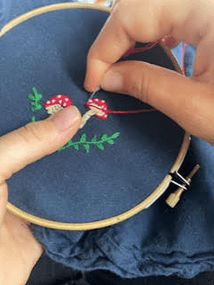 Øvet broderiworkshop – 2. december 2026 - Samværk